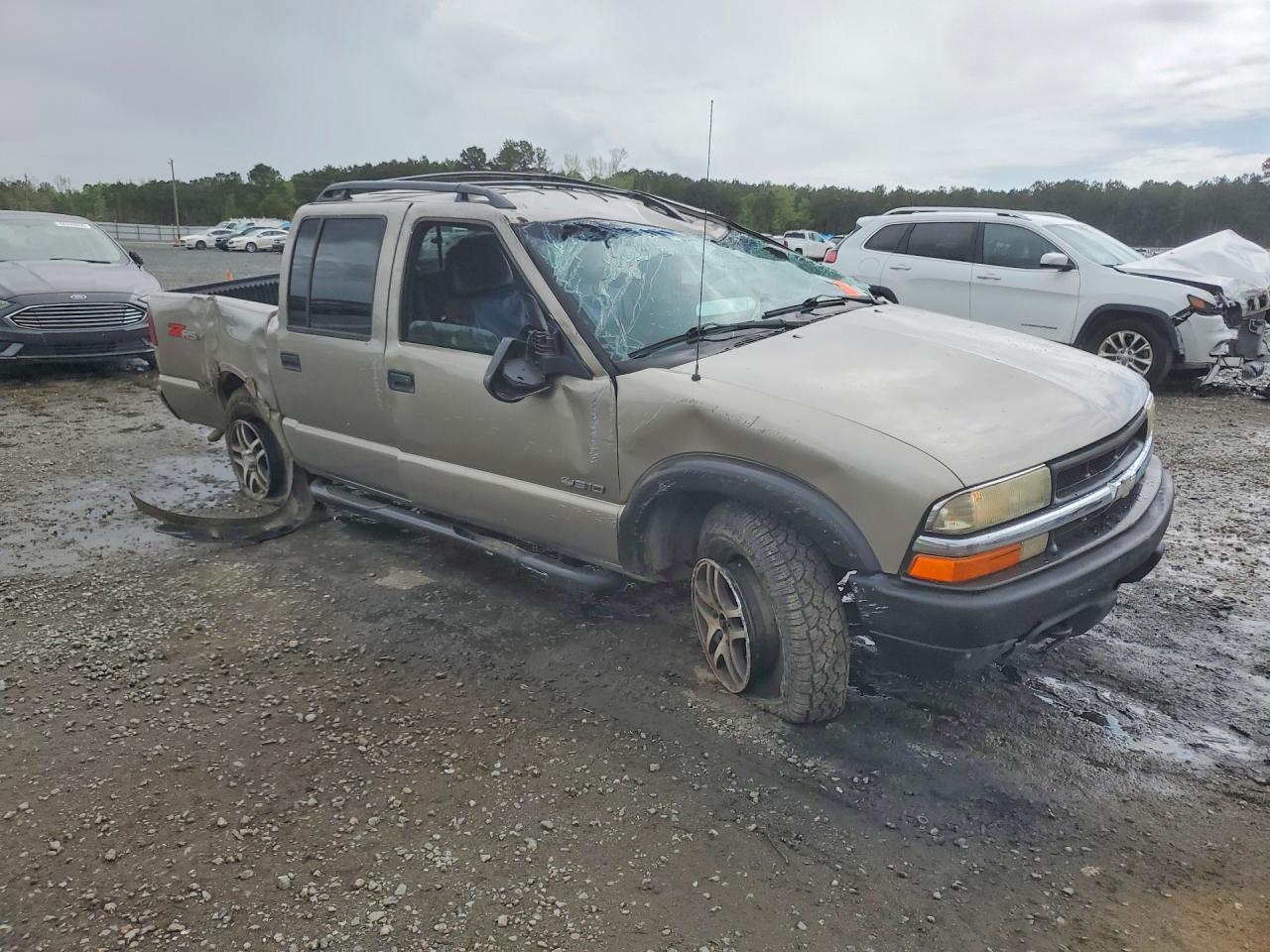 2003 CHEV S10 VIN 1GCDT13X53K123860 photo 4
