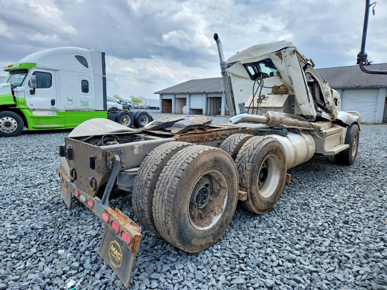 2018 PETERBILT All other VIN 1XPCD40X4JD462169 photo 4