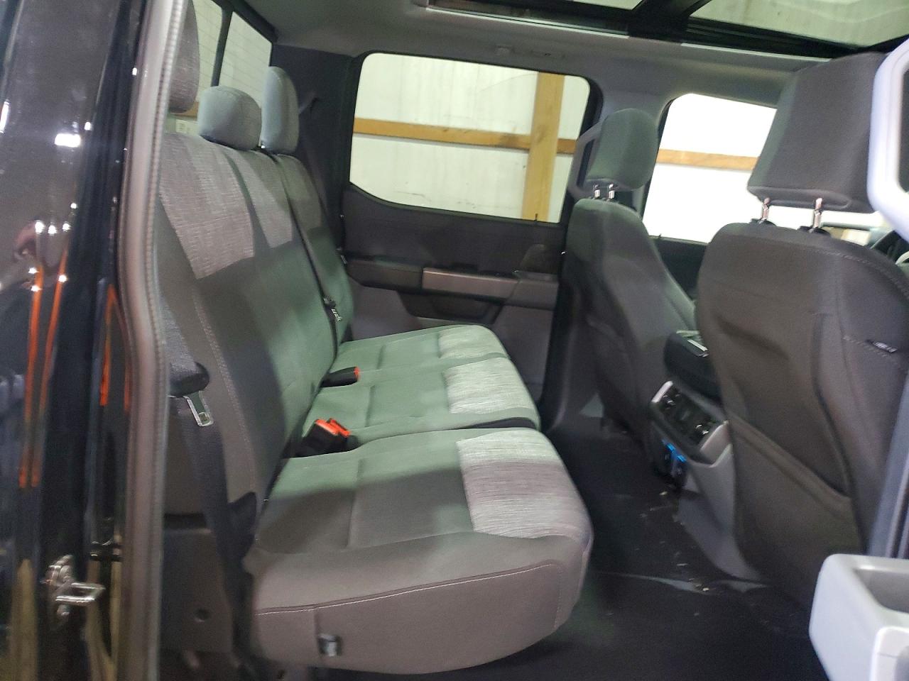 2023 Ford F150 VIN 1FTFW1E52PFC68848 photo 10