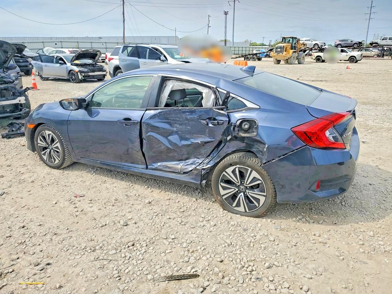 2018 HONDA Civic VIN JHMFC1F7XJX012241 photo 2