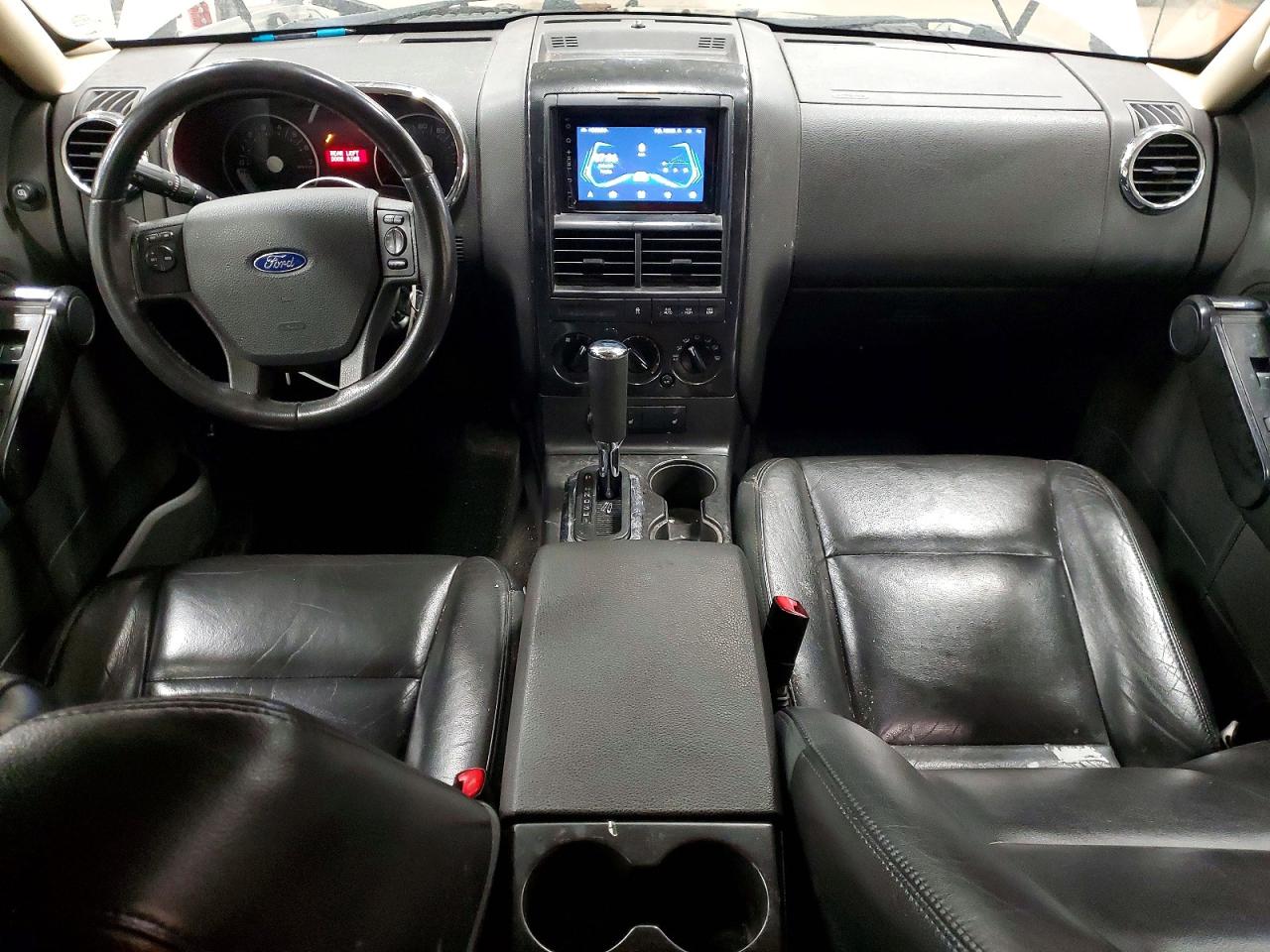 2010 Ford Explorer VIN 1FMEU7DE9AUA19659 photo 8