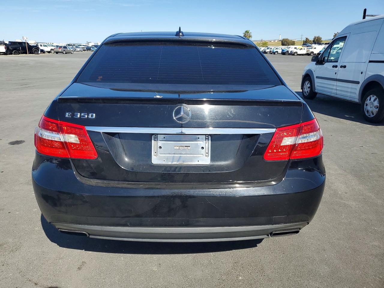 2013 Mercedes-Benz E-class VIN WDDHF5KB3DA747630 photo 6