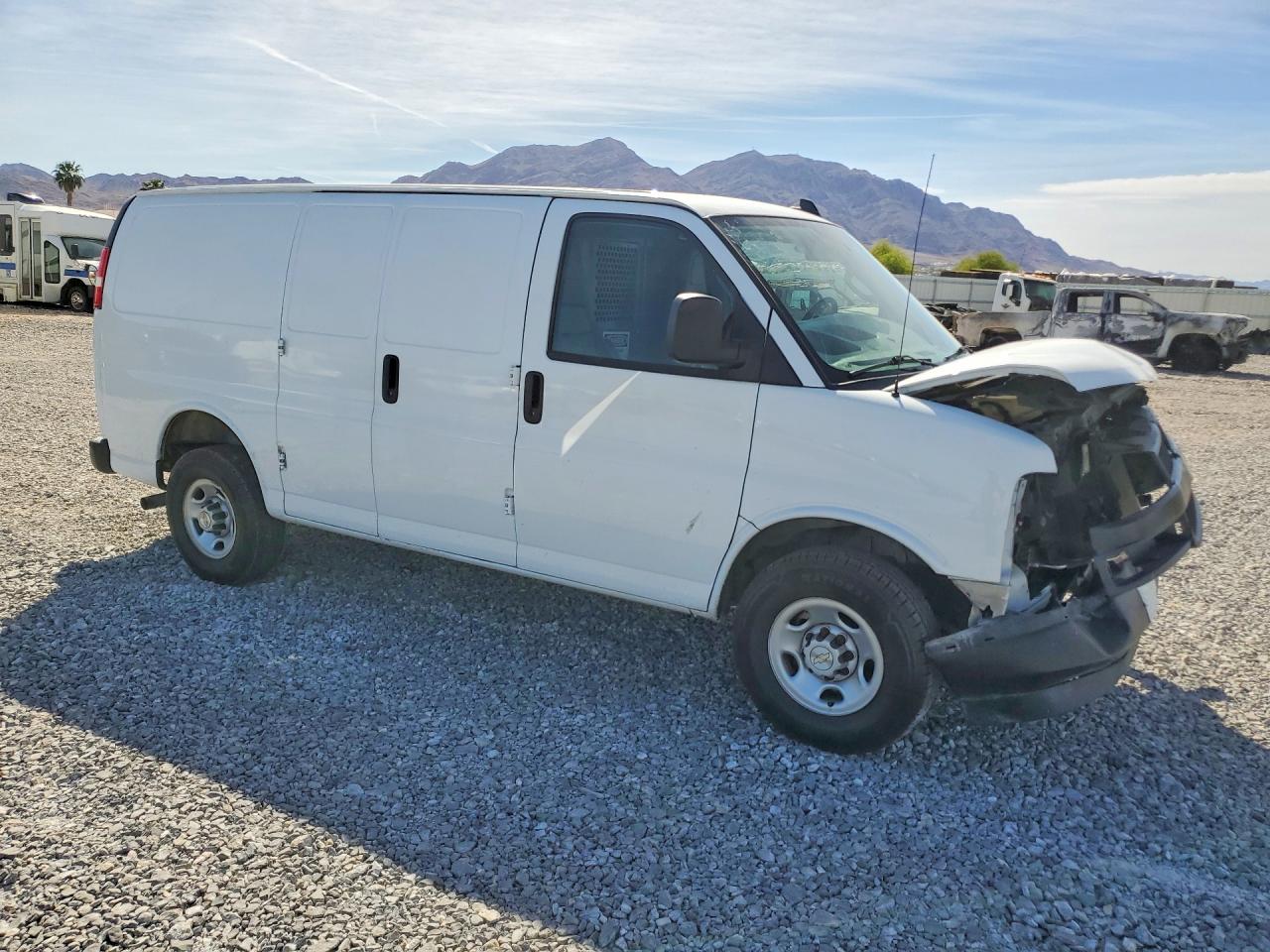 2022 CHEVROLET Express VIN 1GCWGAFP9N1174411 photo 4