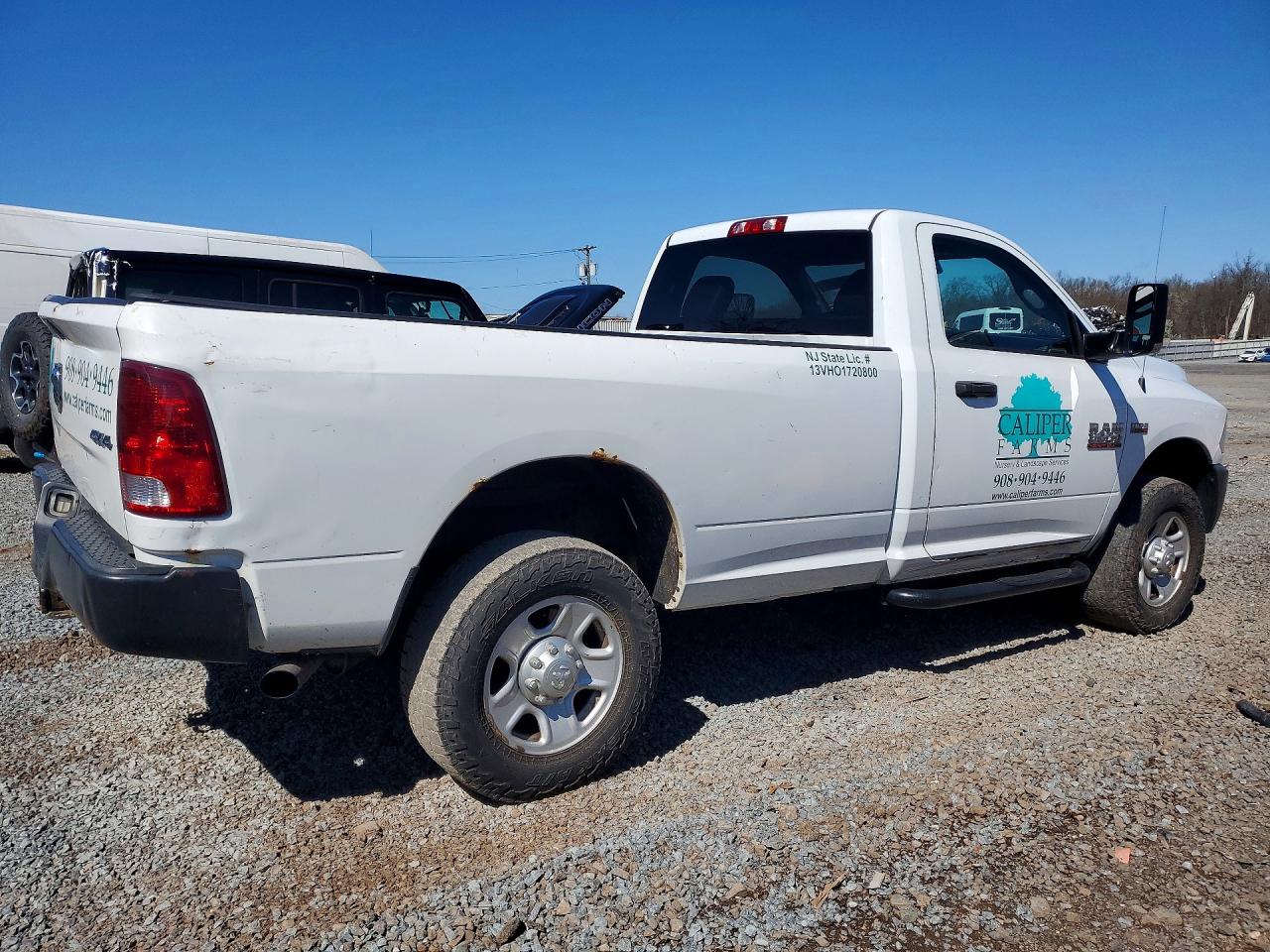 2014 Ram 3500 VIN 3C63R3AJ0EG207042 photo 3