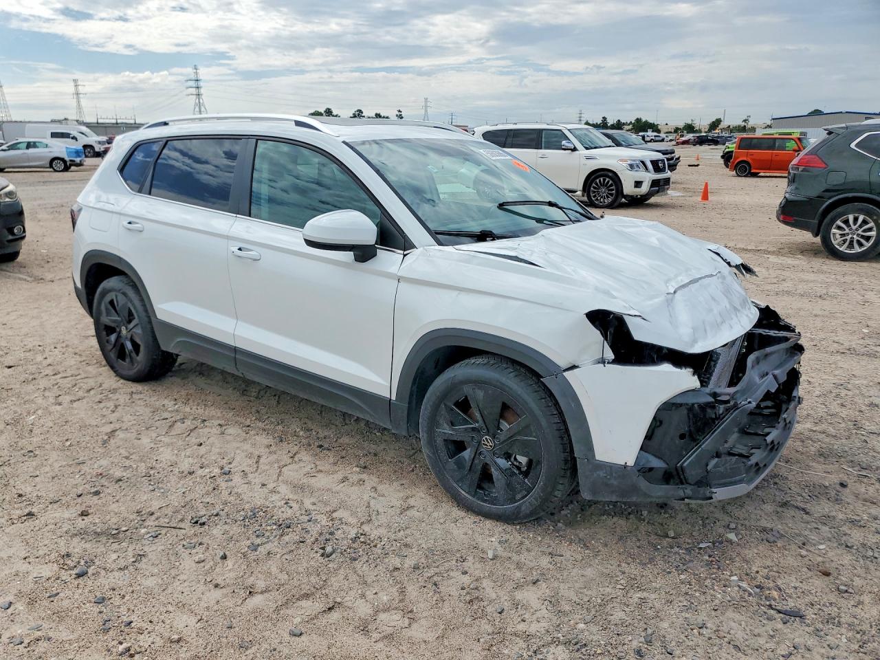 2025 Volkswagen All other VIN 3VVEC7B25SM004339 photo 4
