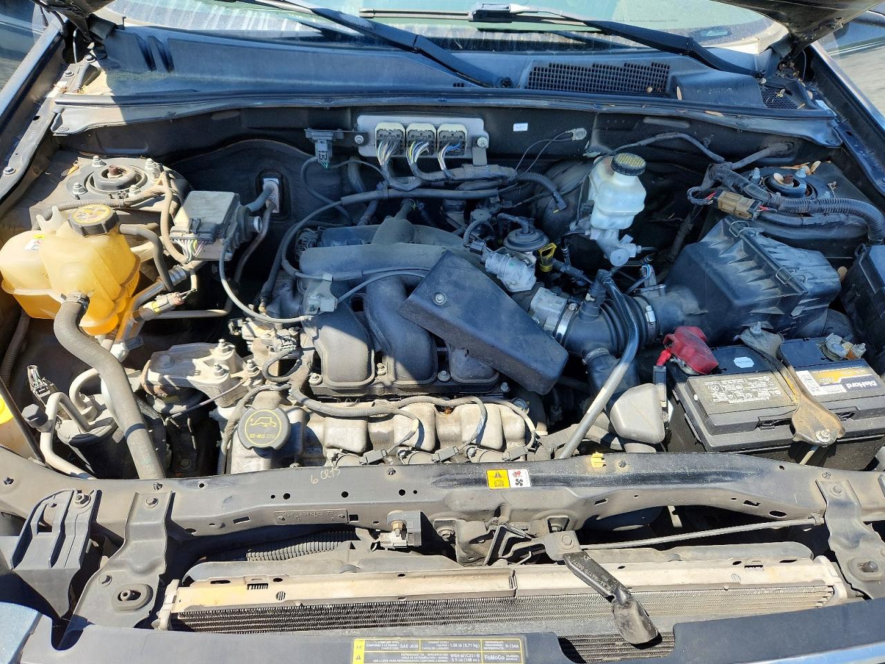 2008 Mercury Mariner VIN 4M2CU91198KJ04199 photo 11
