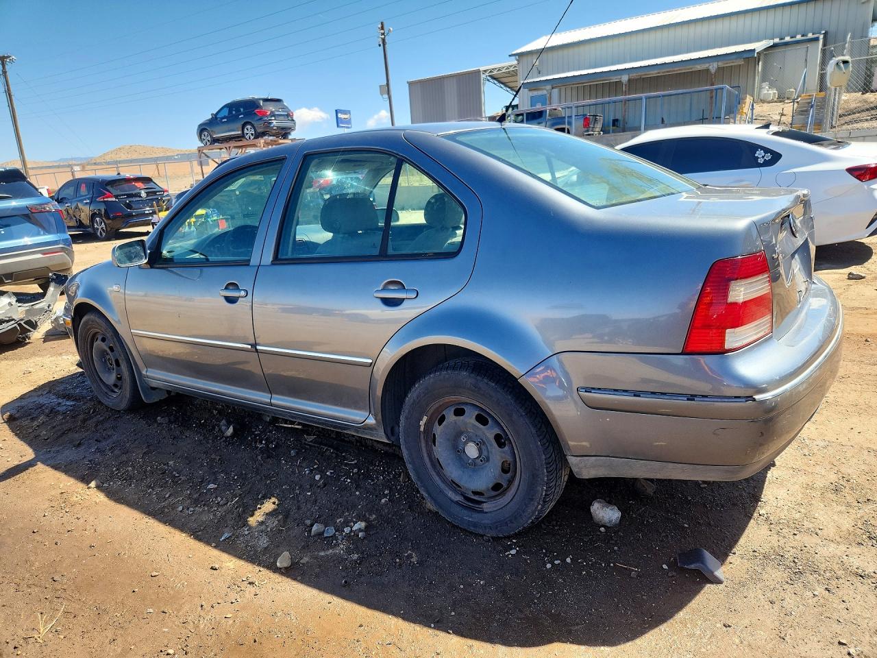 2004 Volkswagen Jetta VIN 3VWRR69M34M111244 photo 2