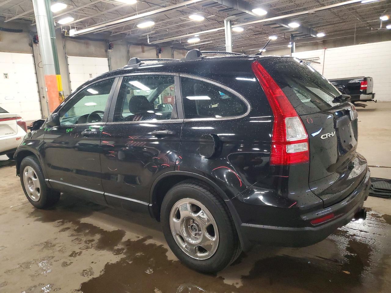 2011 Honda Crv VIN 5J6RE4H34BL105831 photo 2