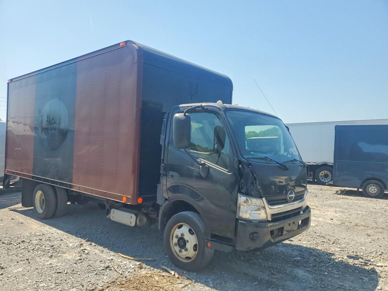 2017 HINO All other VIN JHHSDM2H8HK005371 photo 1