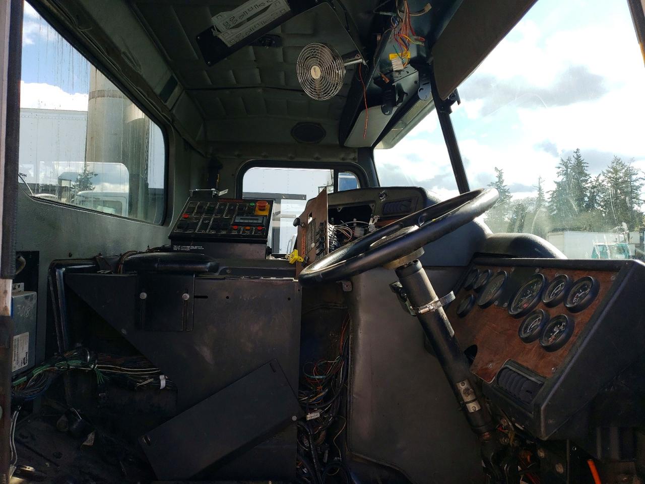 2007 PETERBILT All other VIN 3BPZLD9X37F717686 photo 5