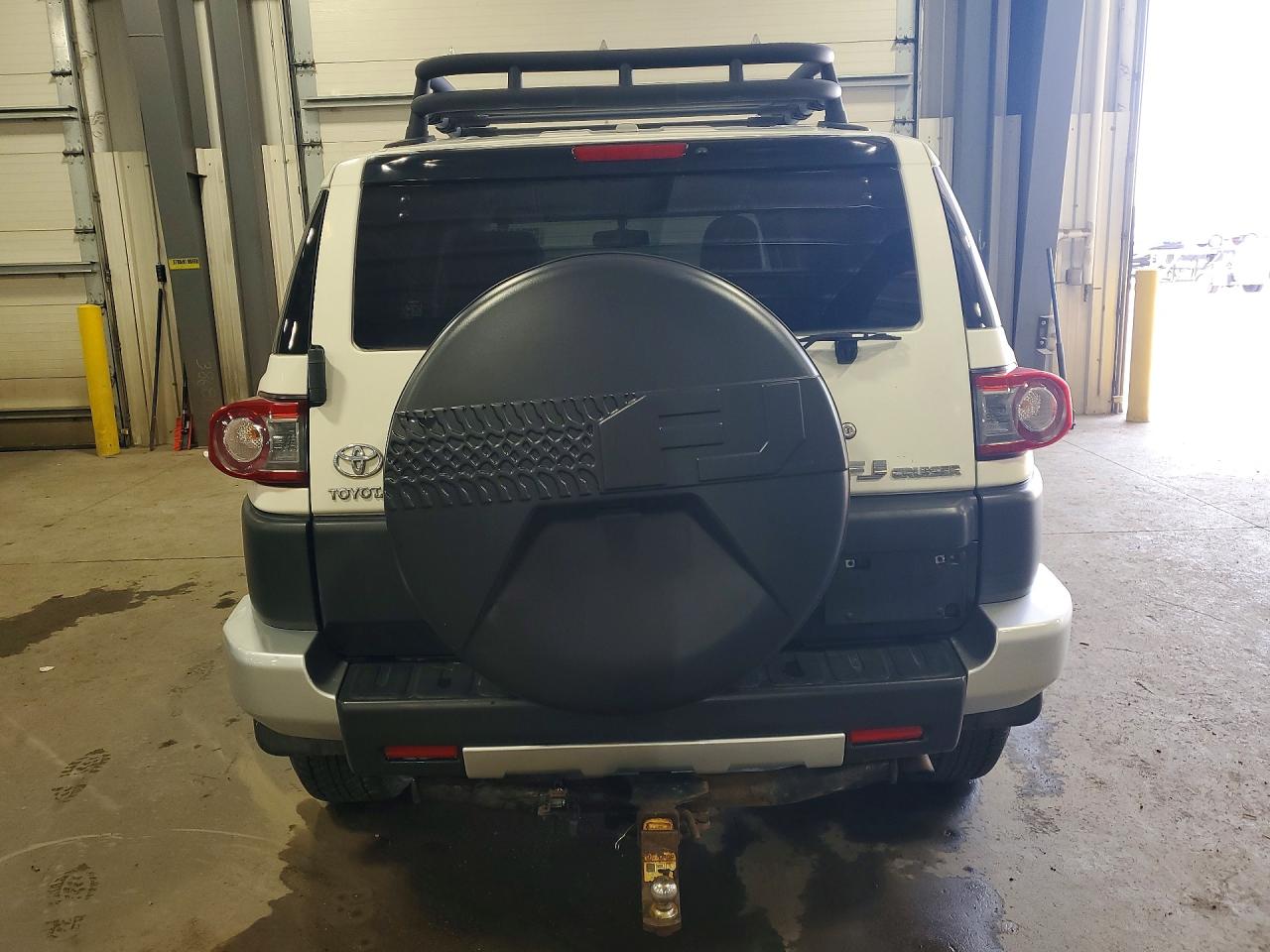 2013 Toyota Fj cruiser VIN JTEBU4BF1DK167530 photo 6