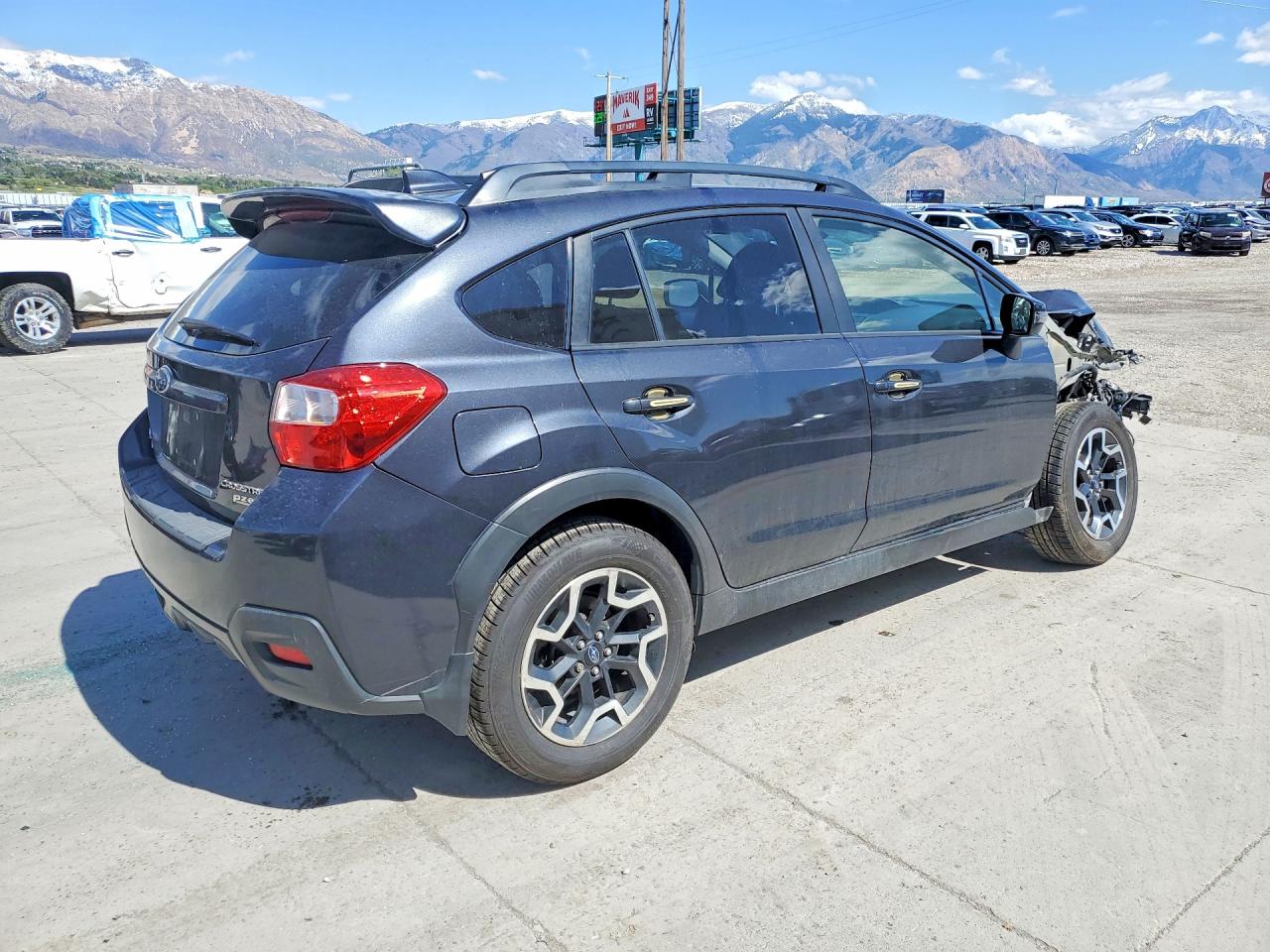 2016 Subaru Crosstrek VIN JF2GPALC6G8241340 photo 3