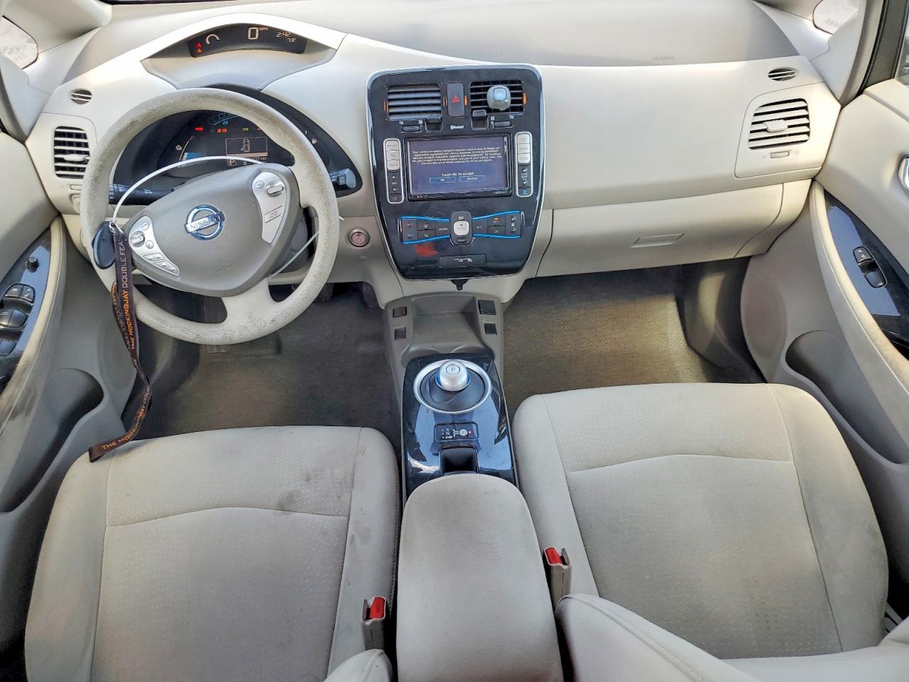 2011 Nissan Leaf VIN JN1AZ0CP5BT000910 photo 8