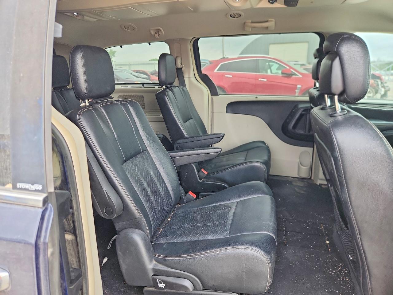 2014 Chrysler Minivan VIN 2C4RC1CG4ER228674 photo 11