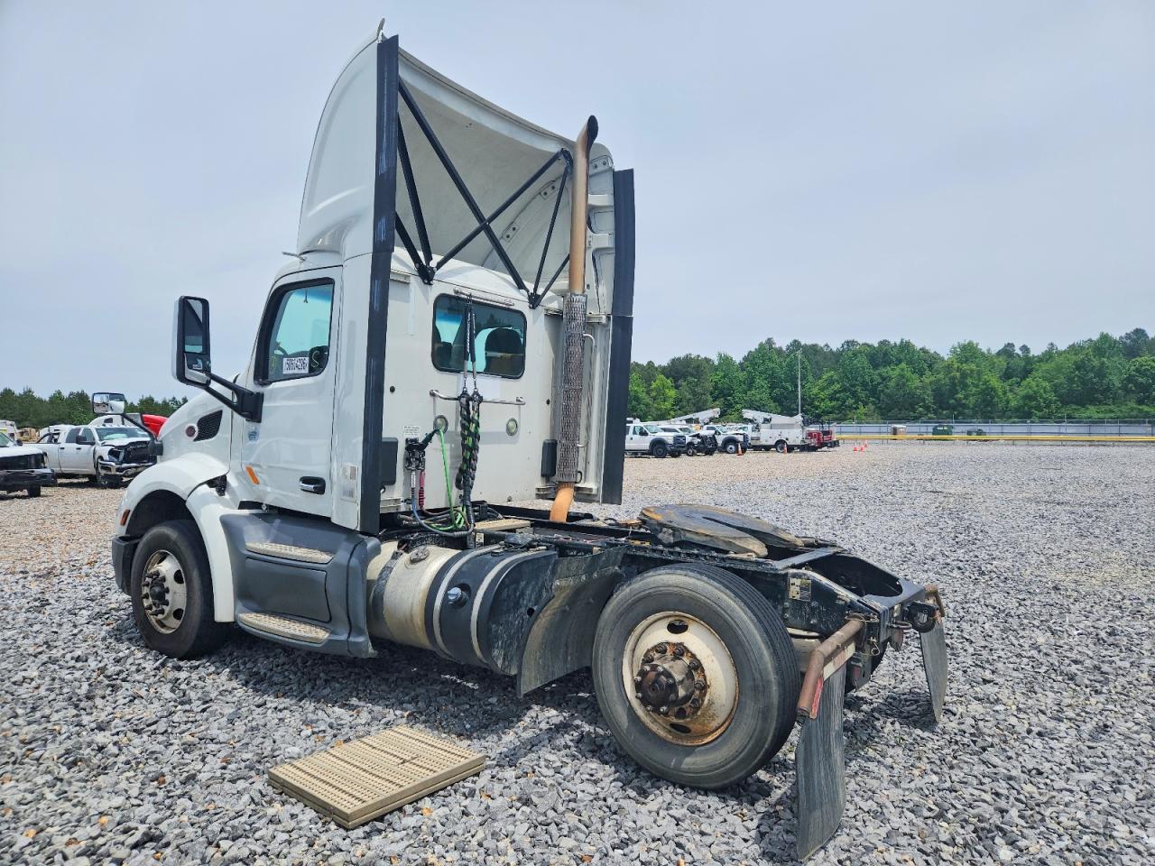 2018 PETERBILT All other VIN 1XPBA48X9JD477727 photo 3