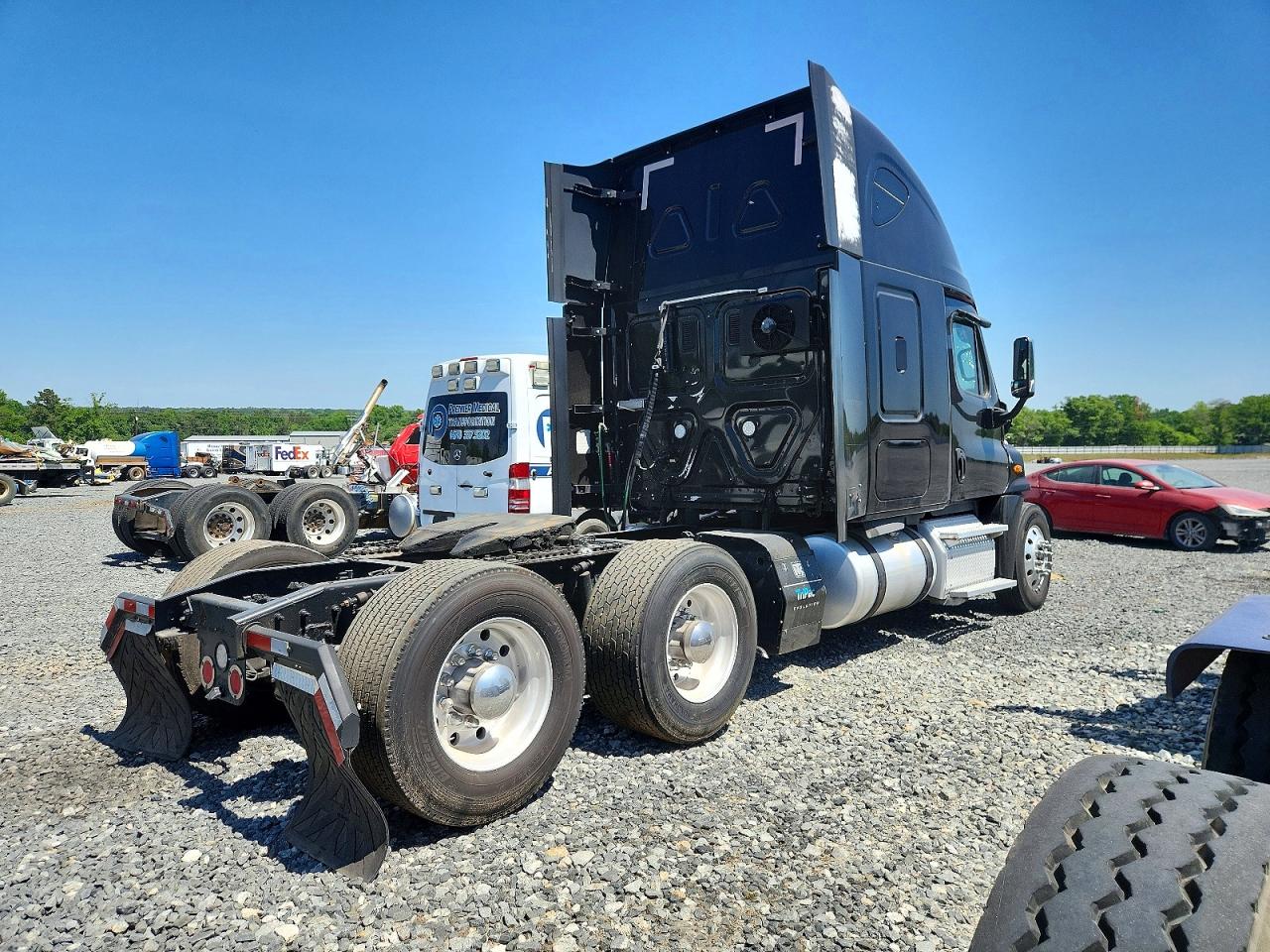 2015 FREIGHTLINER All other VIN 1FUGGLDV9FLGF9131 photo 4