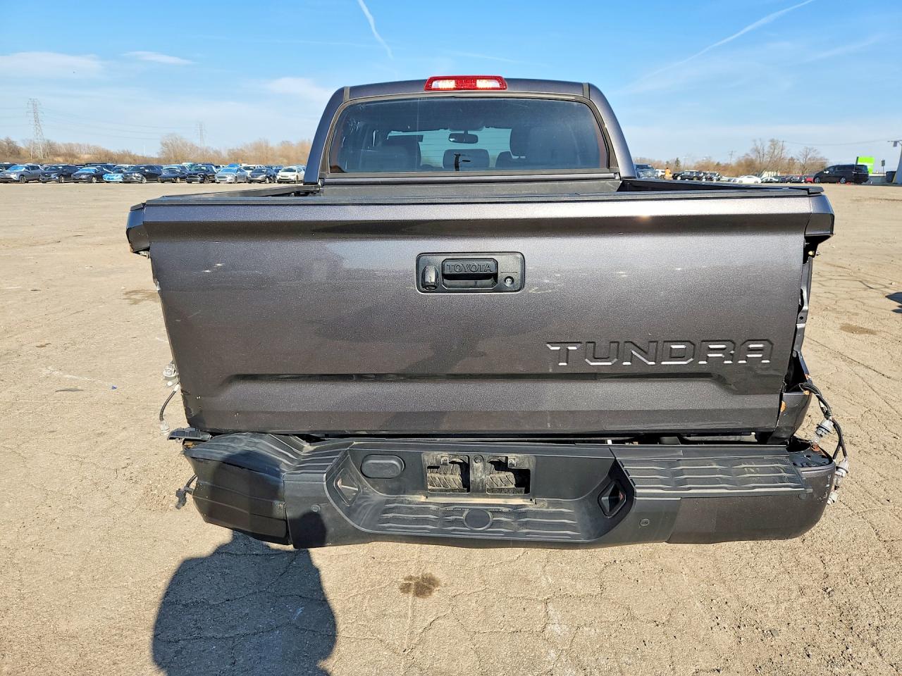 2016 Toyota Tundra VIN 5TFEM5F13GX097851 photo 6