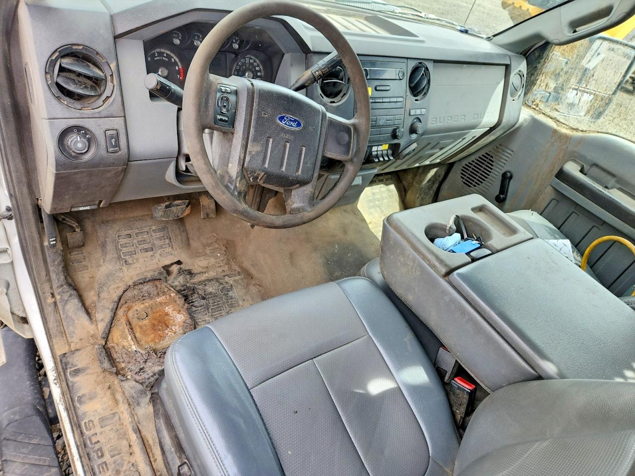 2011 Ford F350 VIN 1FDRF3E61BEA30937 photo 8