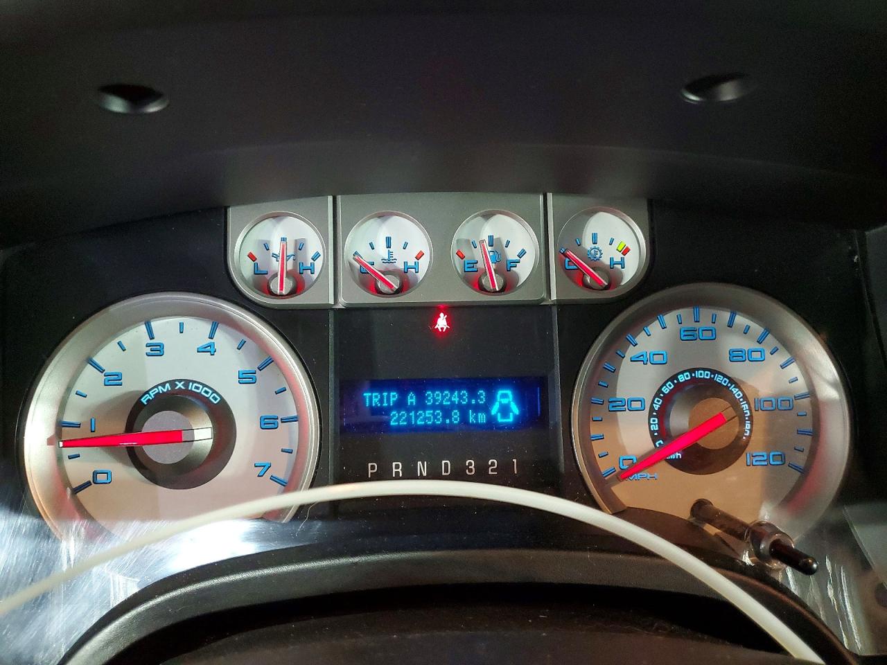2010 Ford F150 VIN 1FTFW1EV5AFA39118 photo 9