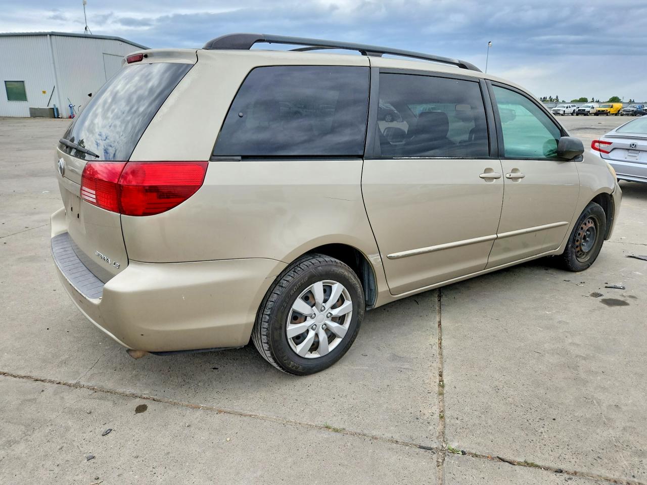 2004 Toyota All models VIN 5TDZA23C04S117893 photo 3