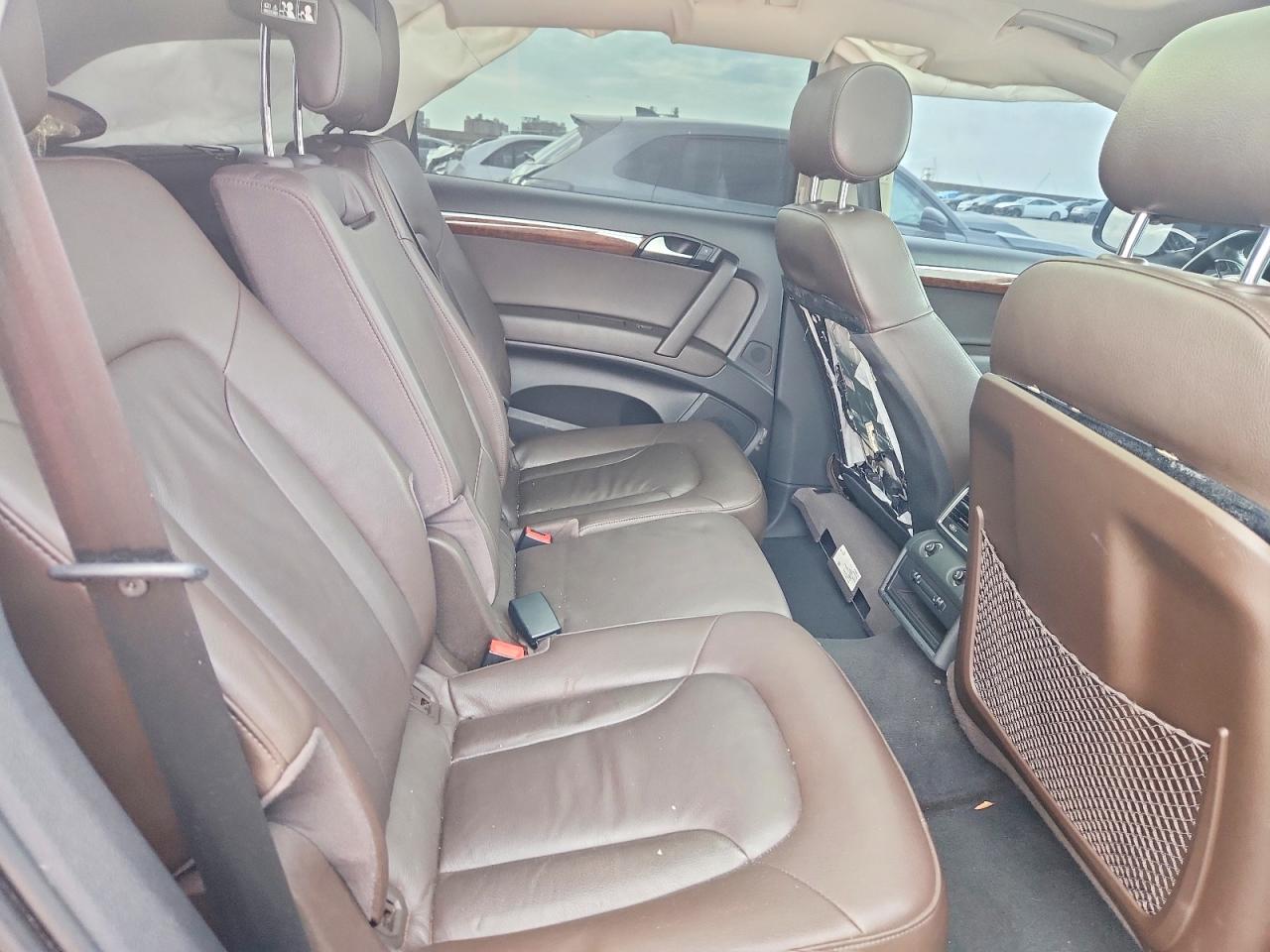 2014 Audi Q7 VIN WA1CGAFE2ED020326 photo 11