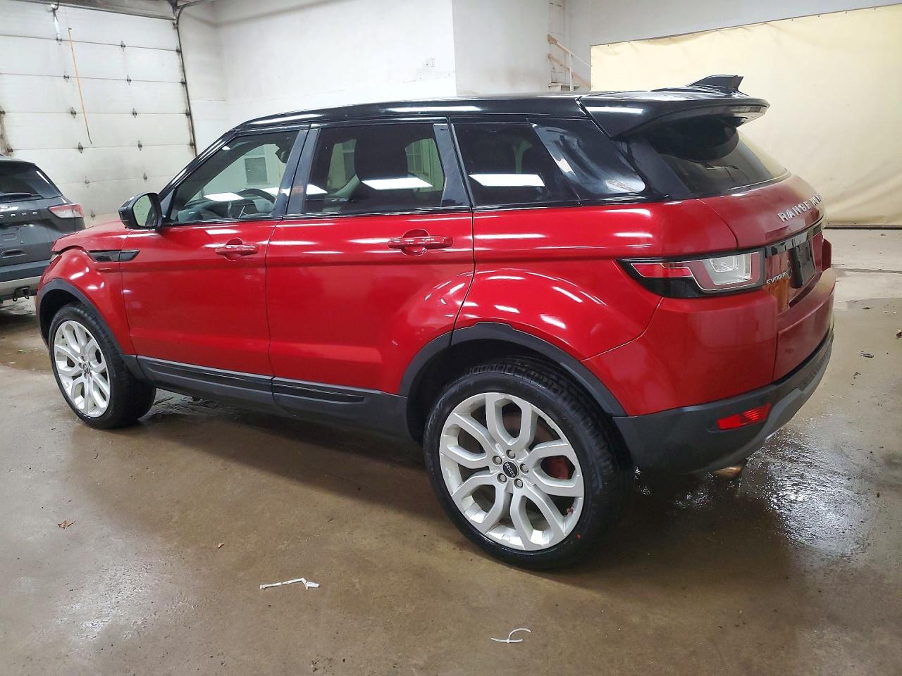 2017 Land Rangerover VIN SALVP2BGXHH236183 photo 2