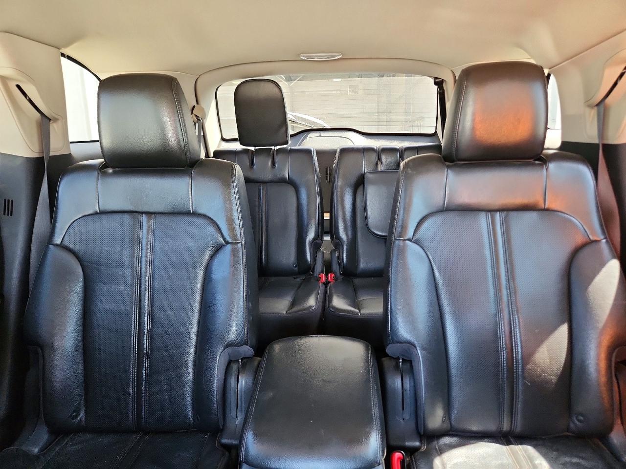2011 Lincoln Mkt VIN 2LMHJ5FR3BBJ54142 photo 10