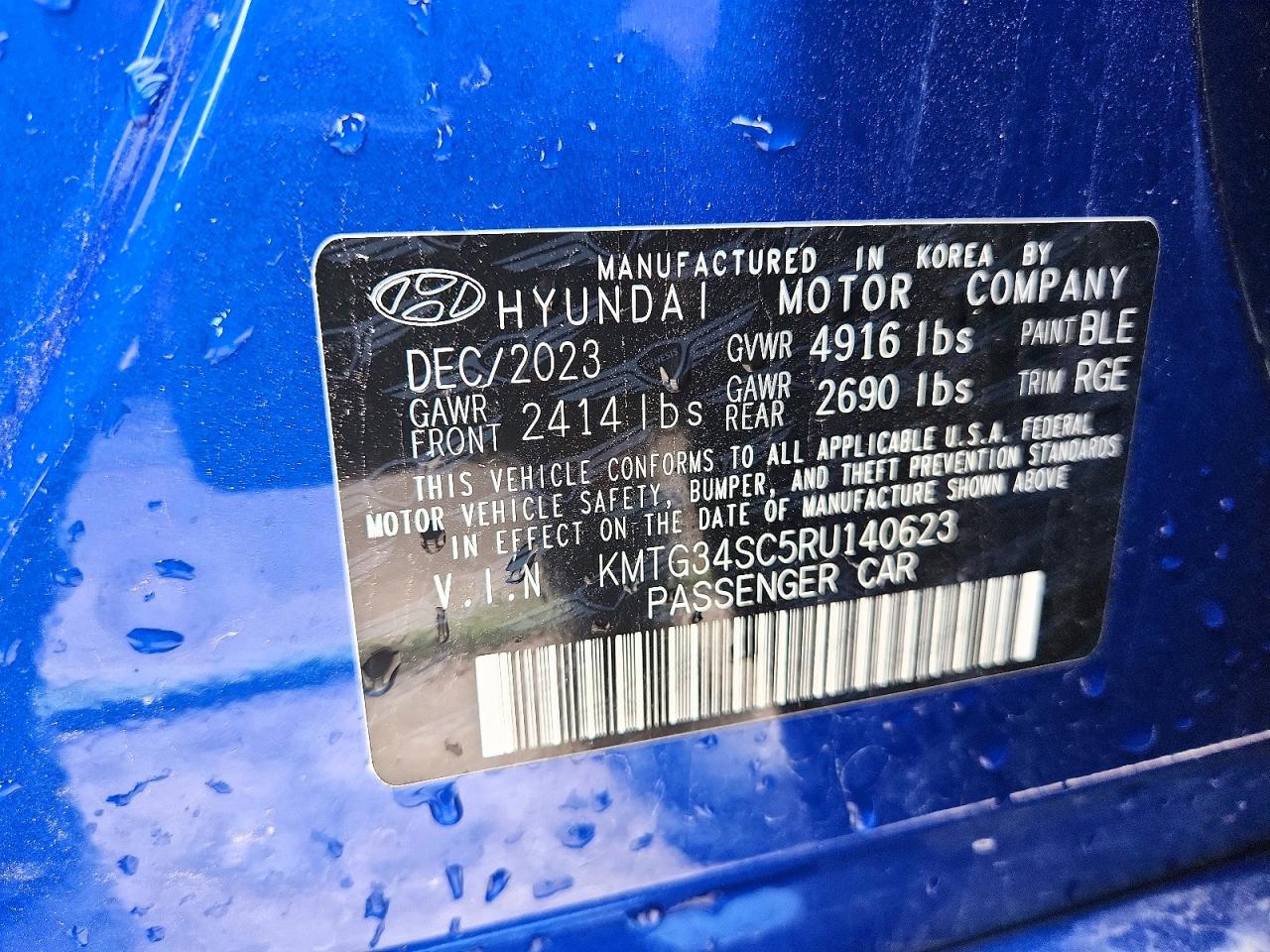 2024 Genesis G70 VIN KMTG34SC5RU140623 photo 12