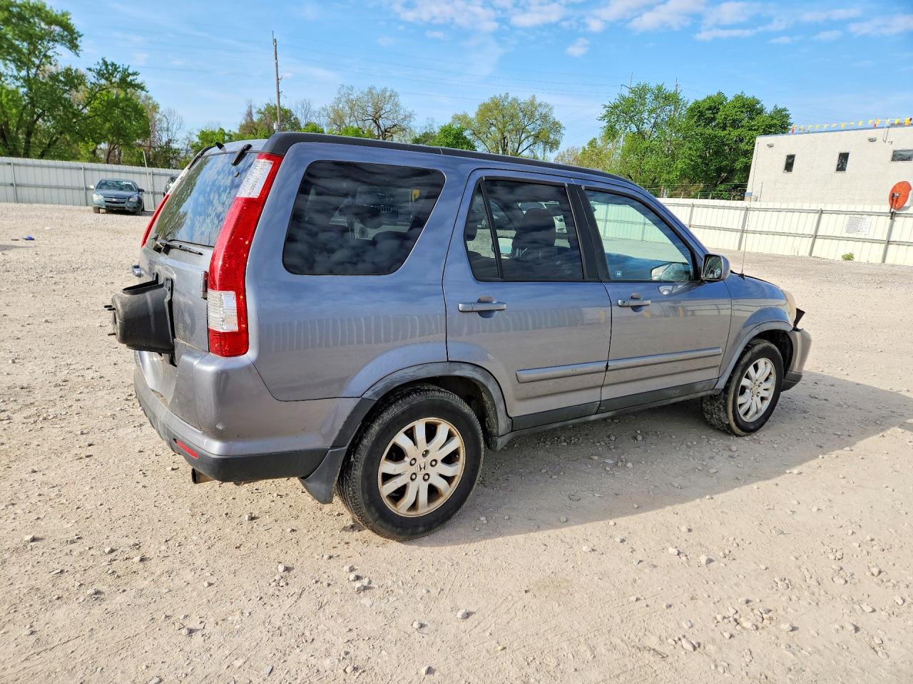 2005 Honda Crv VIN JHLRD78935C024485 photo 3