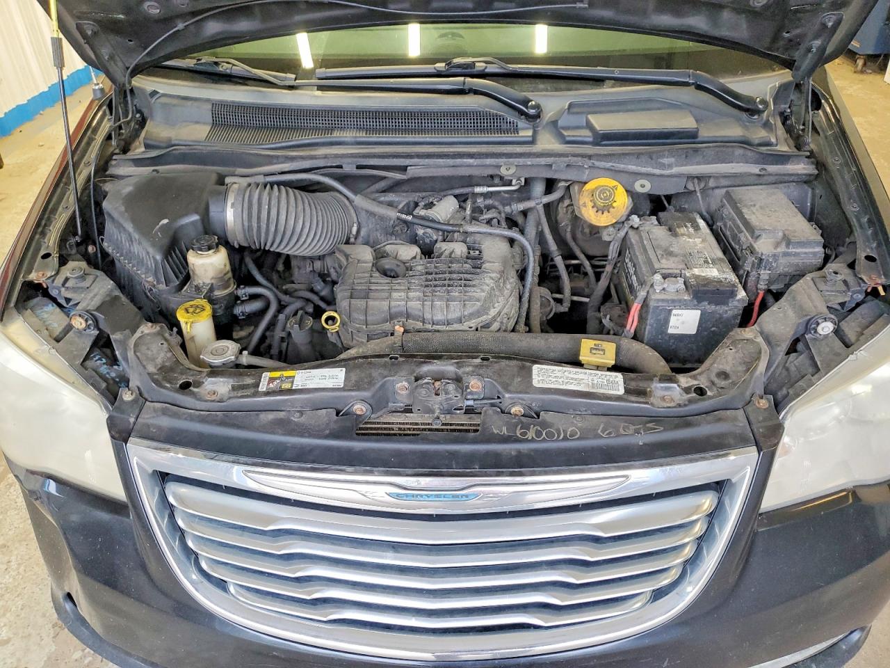 2014 Chrysler Minivan VIN 2C4RC1BG3ER221023 photo 12
