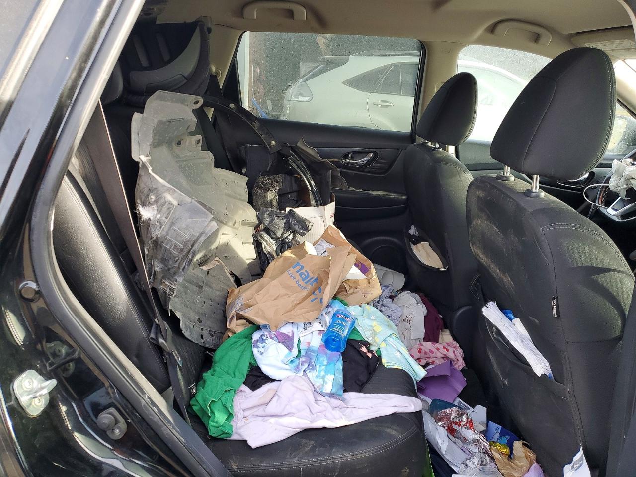 2018 Nissan Rogue VIN KNMAT2MV2JP551648 photo 10