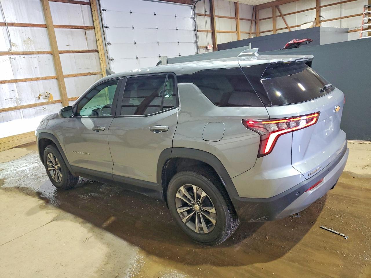 2026 Chevrolet Equinox VIN 3GNAXHEG6TL119447 photo 2