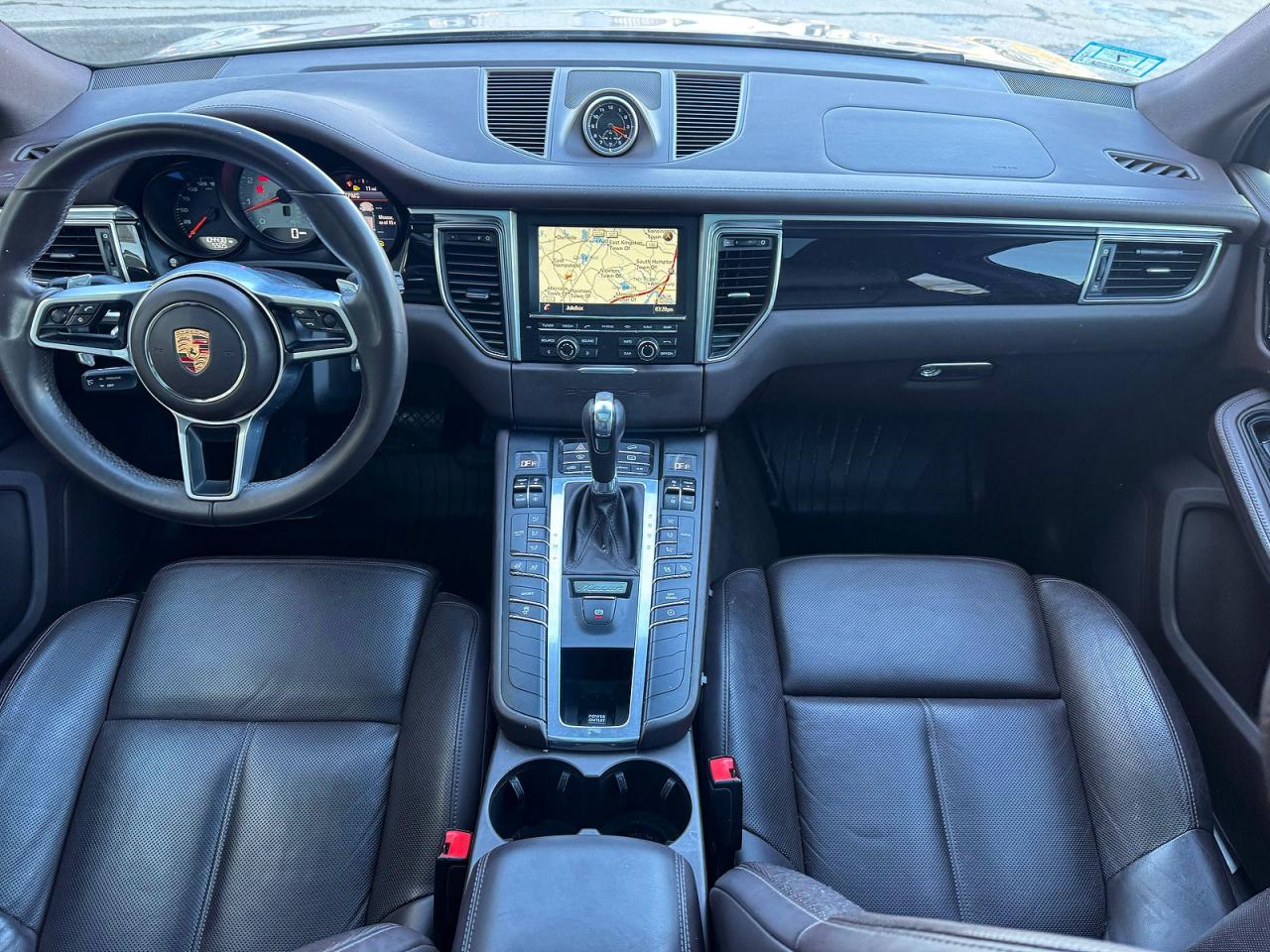 2015 Porsche Macan VIN WP1AB2A54FLB56620 photo 11