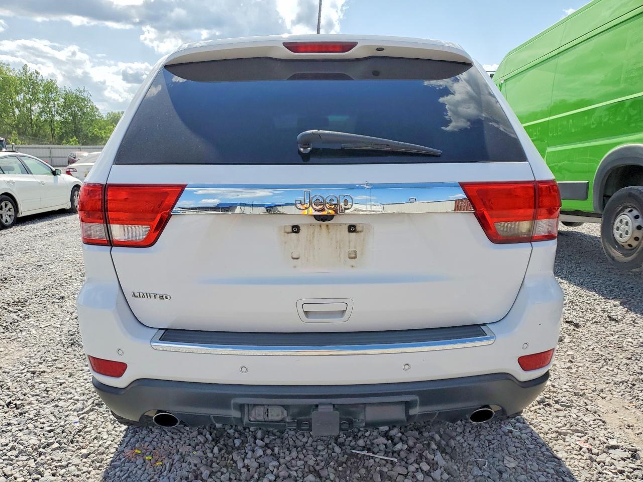 2013 Jeep Cherokee VIN 1C4RJEBT5DC526735 photo 6