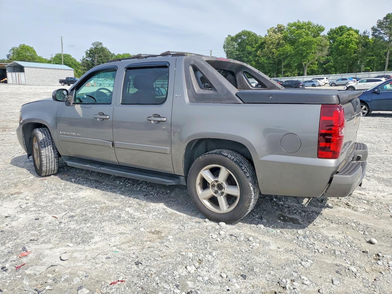 2007 CHEV Avalanche VIN 3GNFK12367G156204 photo 2