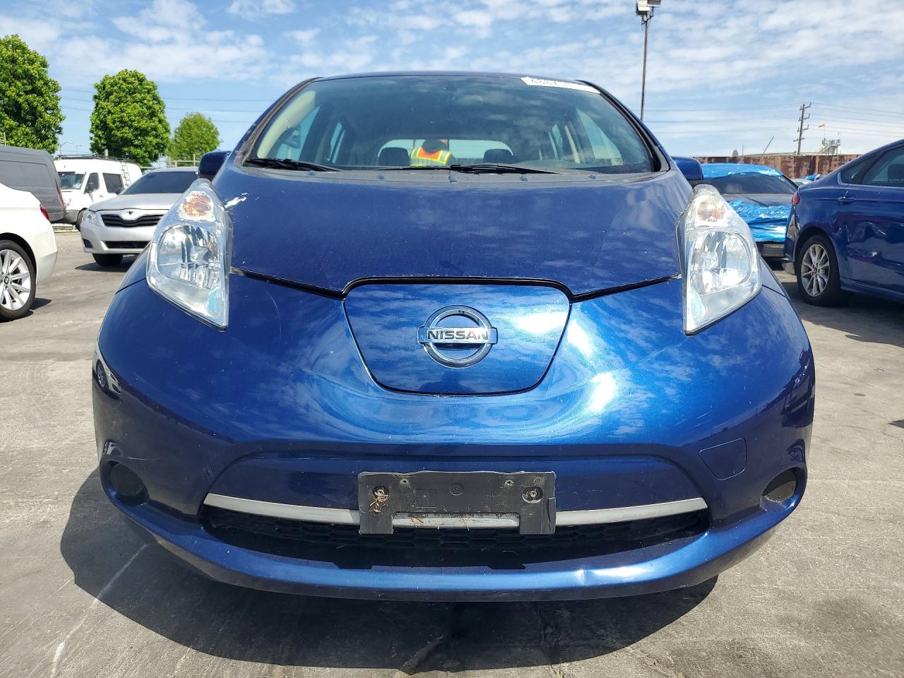 2017 Nissan Leaf VIN 1N4BZ0CP6HC303792 photo 5