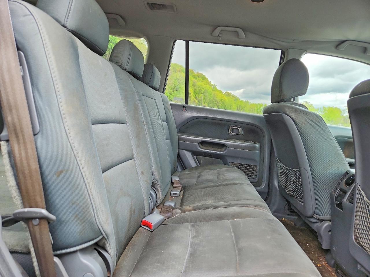 2008 Honda Pilot VIN 5FNYF182X8B055954 photo 11