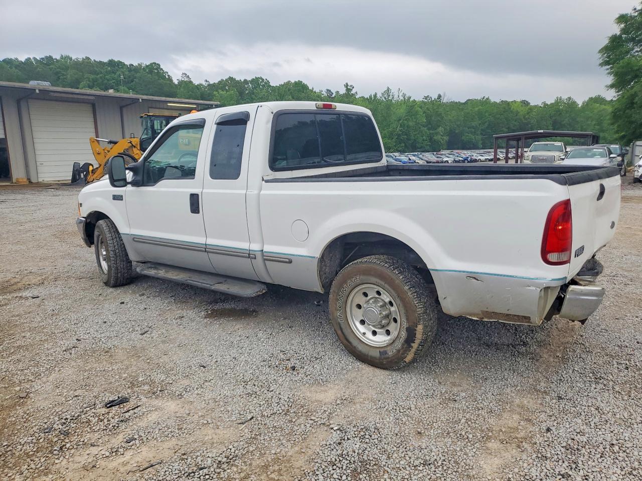 1999 Ford F250 VIN 1FTNX20F0XEA57460 photo 2