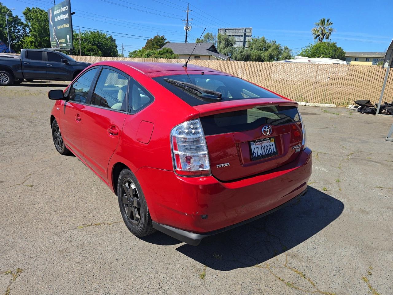 2008 Toyota Prius base VIN JTDKB20U883312529 photo 3