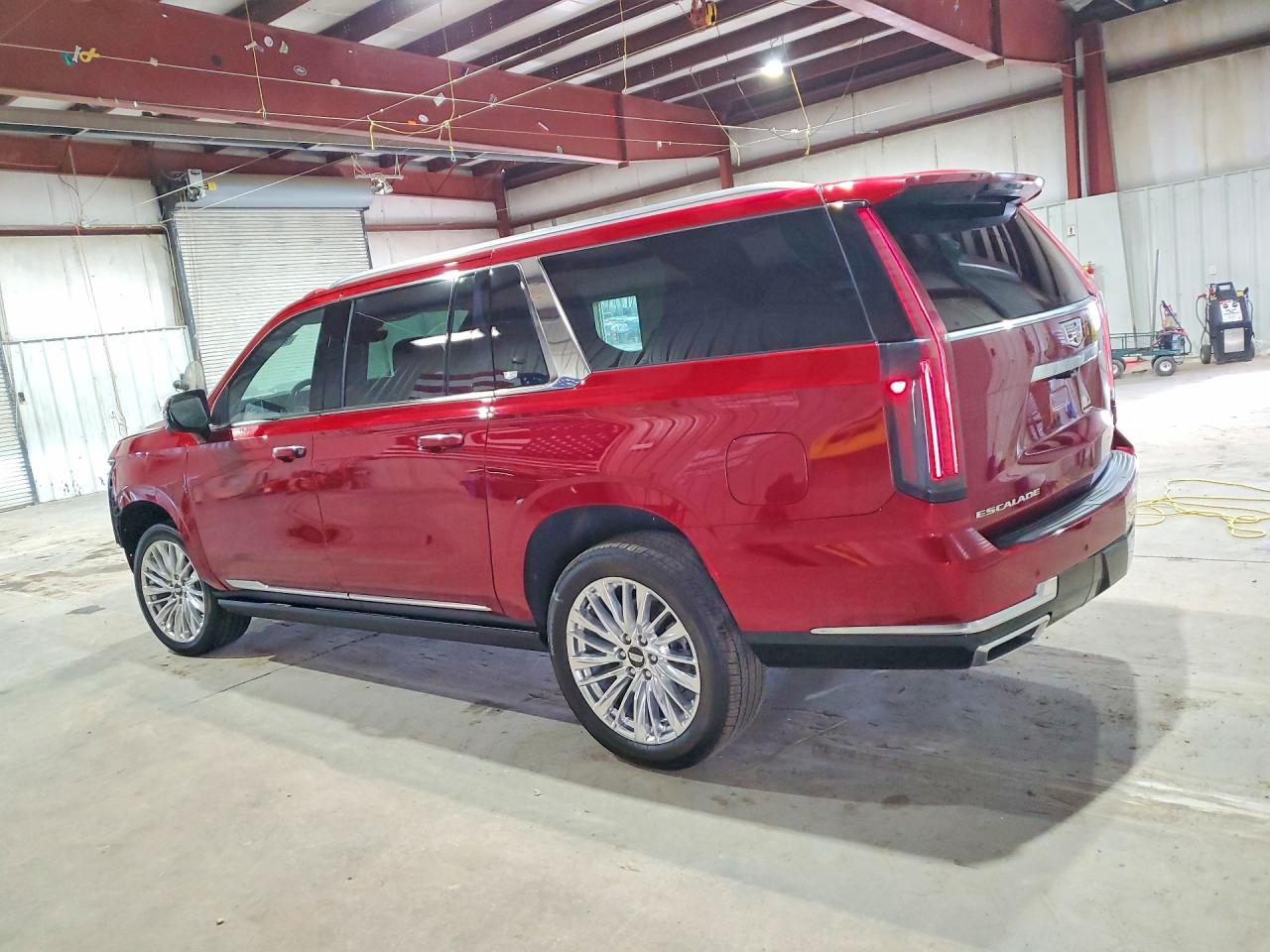 2026 Cadillac Escalade VIN 1GYS9KKL3TR141060 photo 2