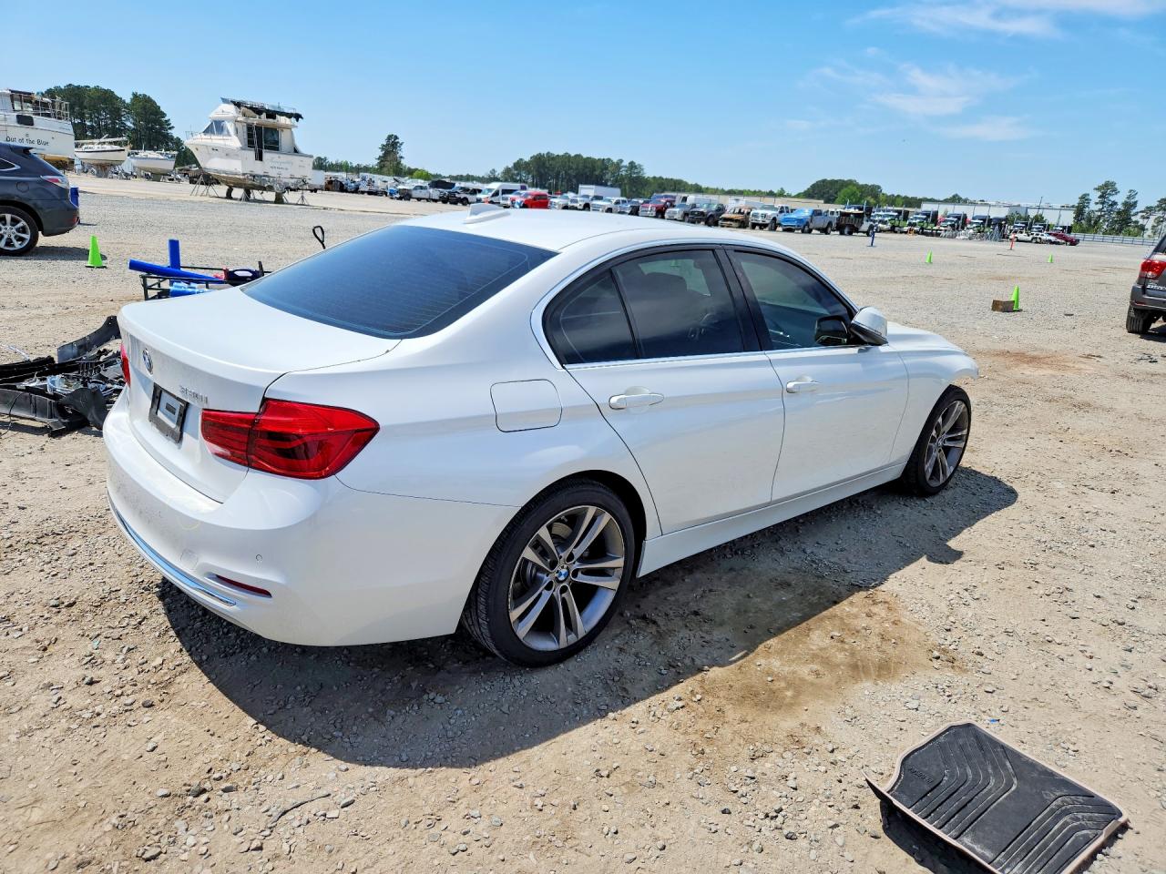 2027 BMW 3 series VIN WBA8B9G35HNU54869 photo 3
