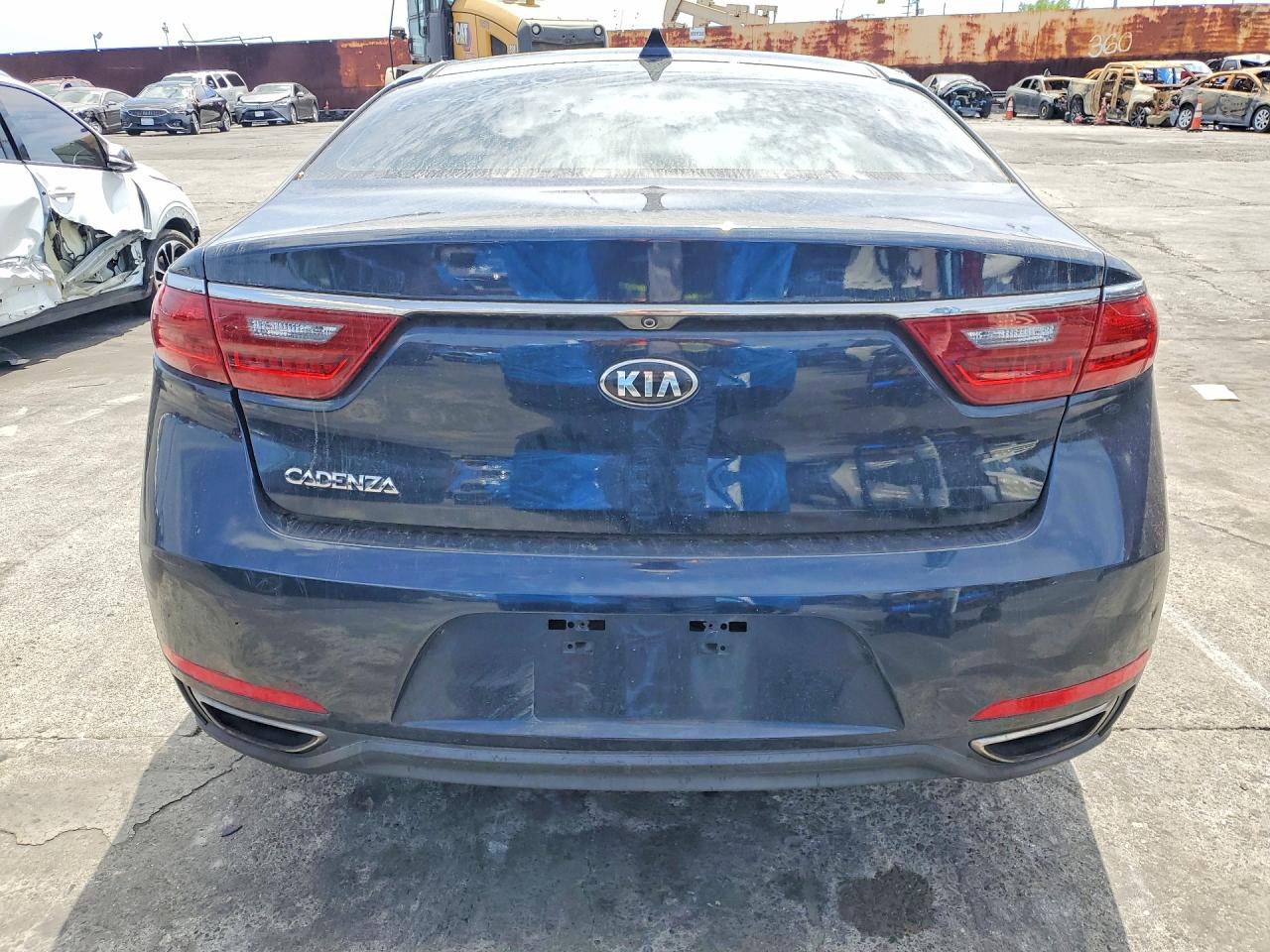 2017 Kia Cadenza VIN KNALB4J14H5044844 photo 6