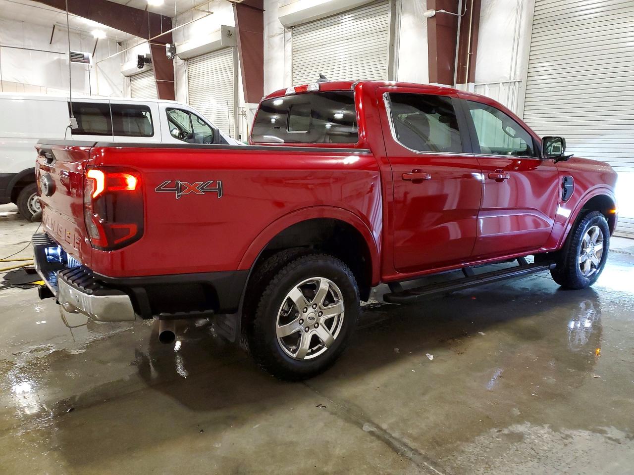 2025 Ford Ranger VIN 1FTER4KH0SLE55454 photo 3