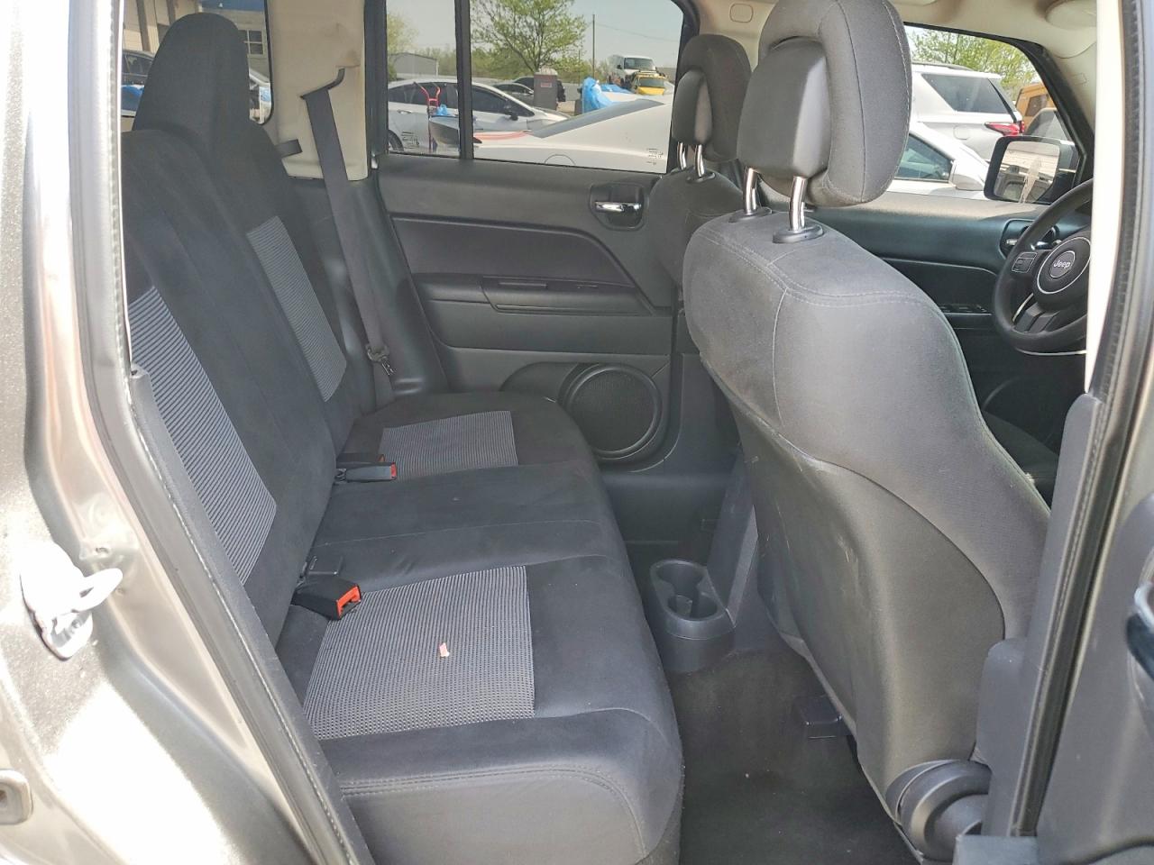 2013 Jeep Patriot VIN 1C4NJRBB8DD280593 photo 11
