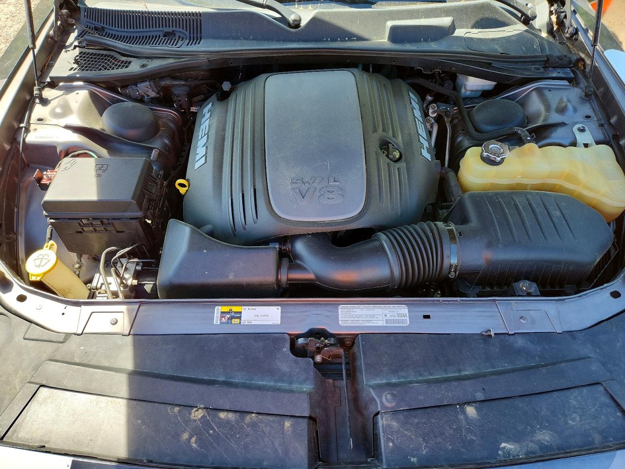 2013 Dodge Challenger VIN 2C3CDYBT0DH651724 photo 11
