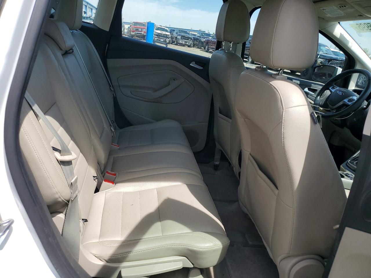 2013 Ford Cmax VIN 1FADP5BU1DL511687 photo 10