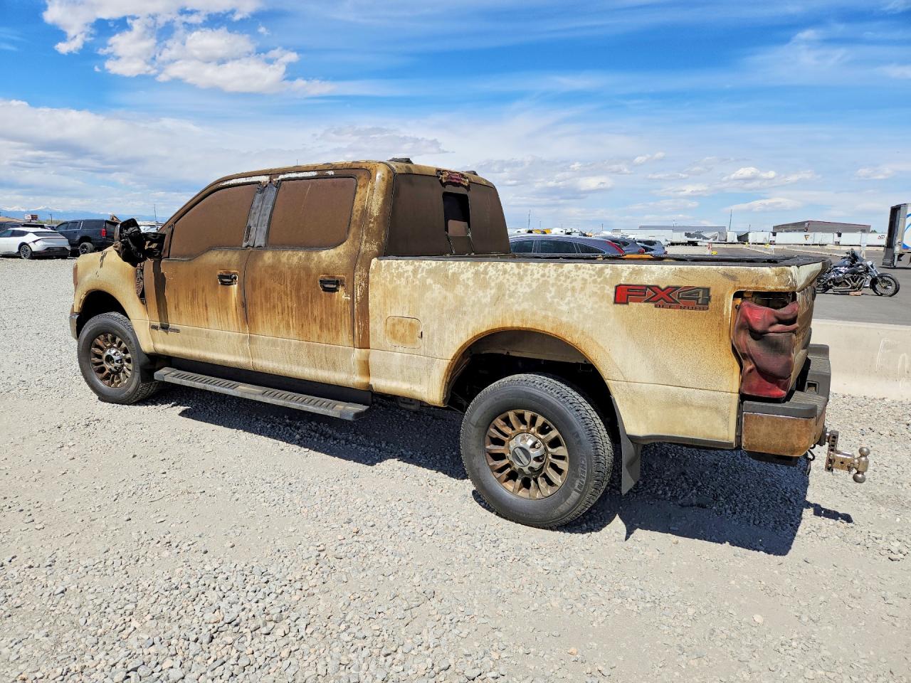2020 Ford F350 VIN 1FT8W3BT4LEE69013 photo 2