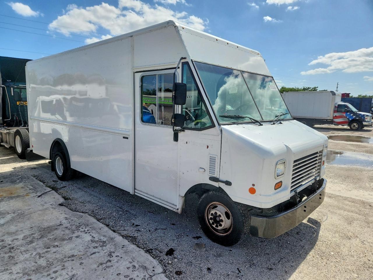 2023 Ford Econoline VIN 1FC4E4KN6PDD06917 photo 1