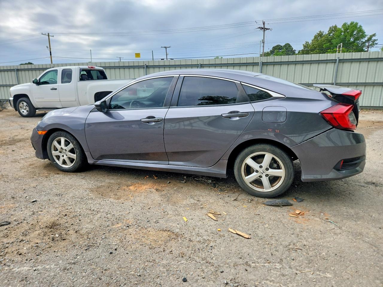 2021 Honda Civic VIN 2HGFC2F82MH535828 photo 2
