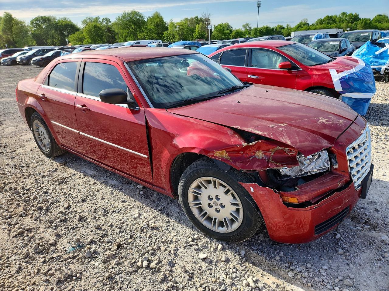 2007 Chrysler 300 VIN 2C3KA43R67H637654 photo 4